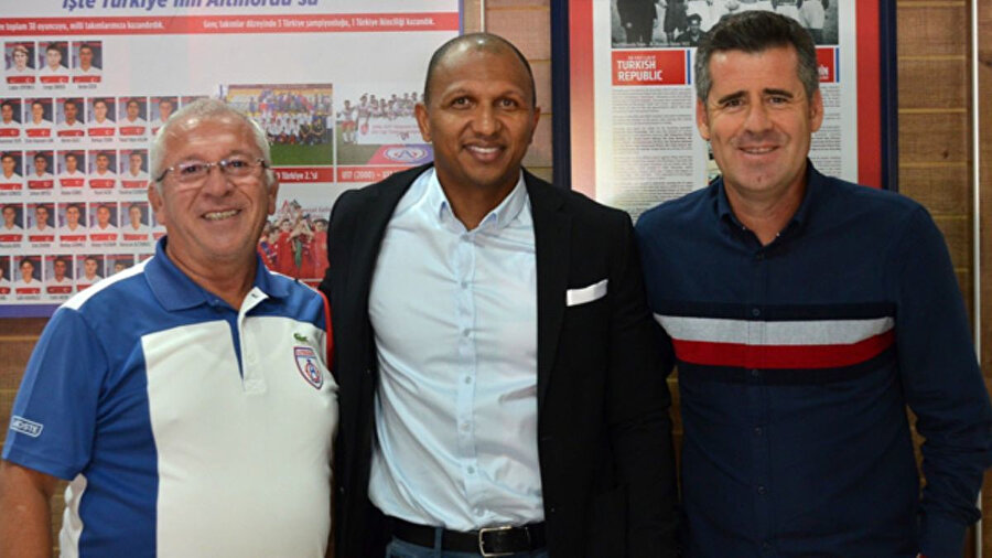 Mehmet Aurelio, Altınordu kulübünü ziyaret etti.