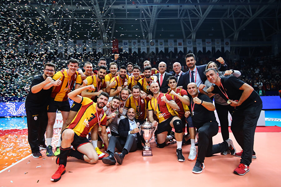 Voleybolda Sampiyonlar Kupasi Galatasaray In