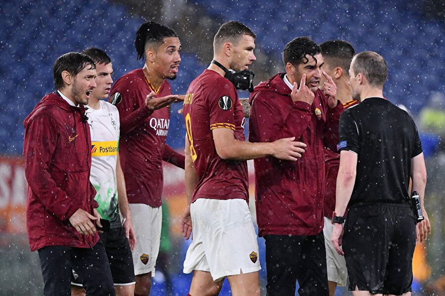 Roma - Mönchengladbach maçı 1-1 bitmişti.