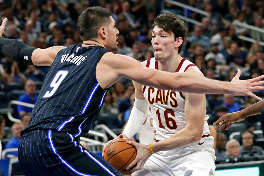Cedi Osman bu sezonun ilk maçında 13 sayı kaydetti.