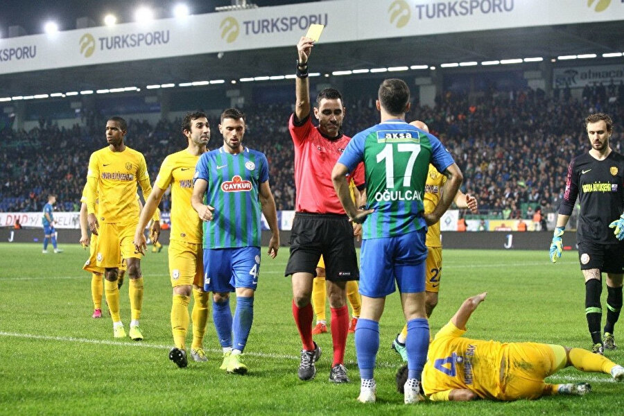 Koray Gençerler bu sezon 4. kez maç yönetti.