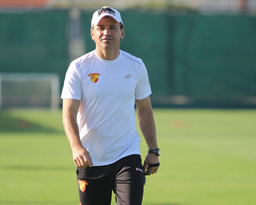 Göztepe 9 puanla 15. sırada bulunuyor.