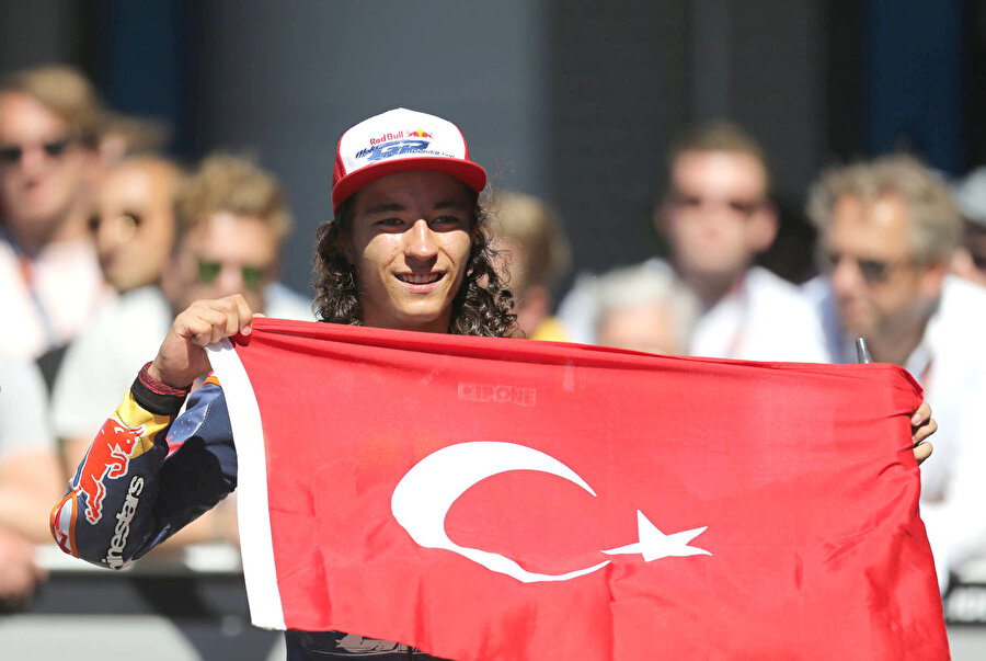 Can Öncü, geçen sezon Moto3’te de çıktığı ilk ve tek yarışı olan Valencia Grand Prix’sini kazanmayı başarmıştı.