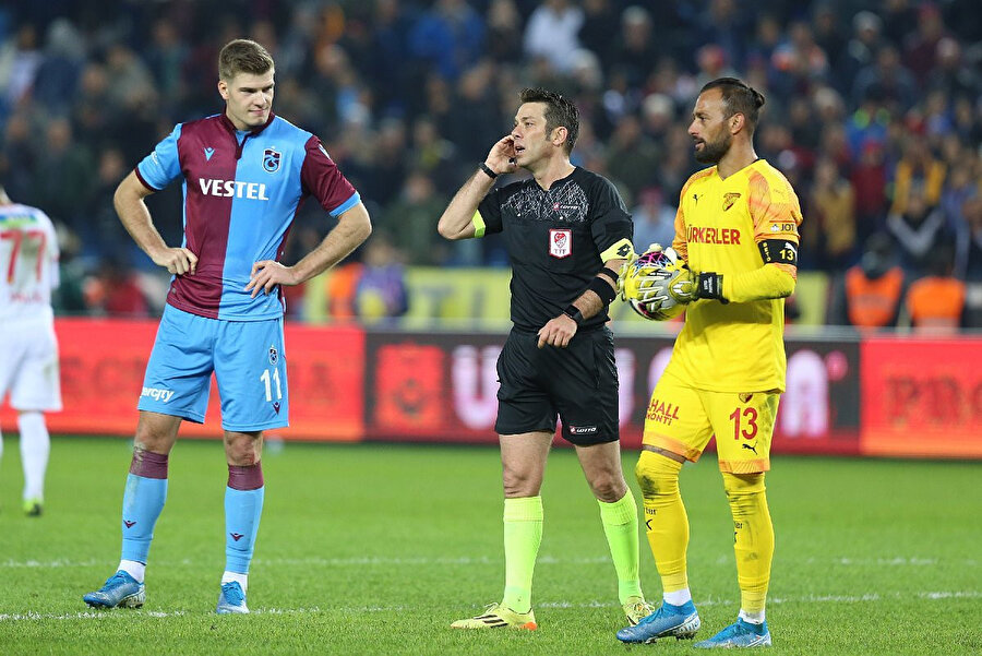 Beto, Süper lig'de en fazla kurtarış yaptığı maçları Trabzonspor'a karşı oynadı.