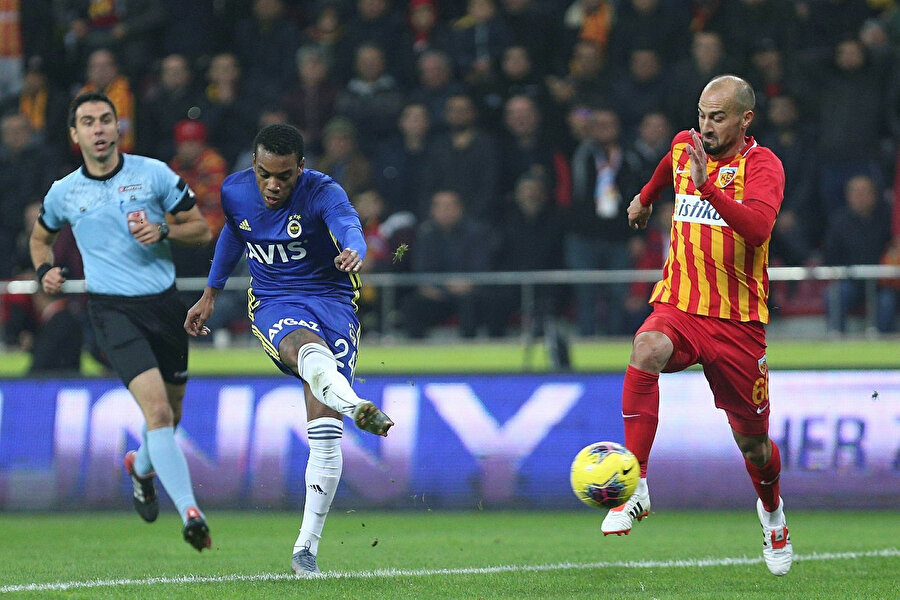 Garry Rodrigues bu sezon 2 gol kaydetti.