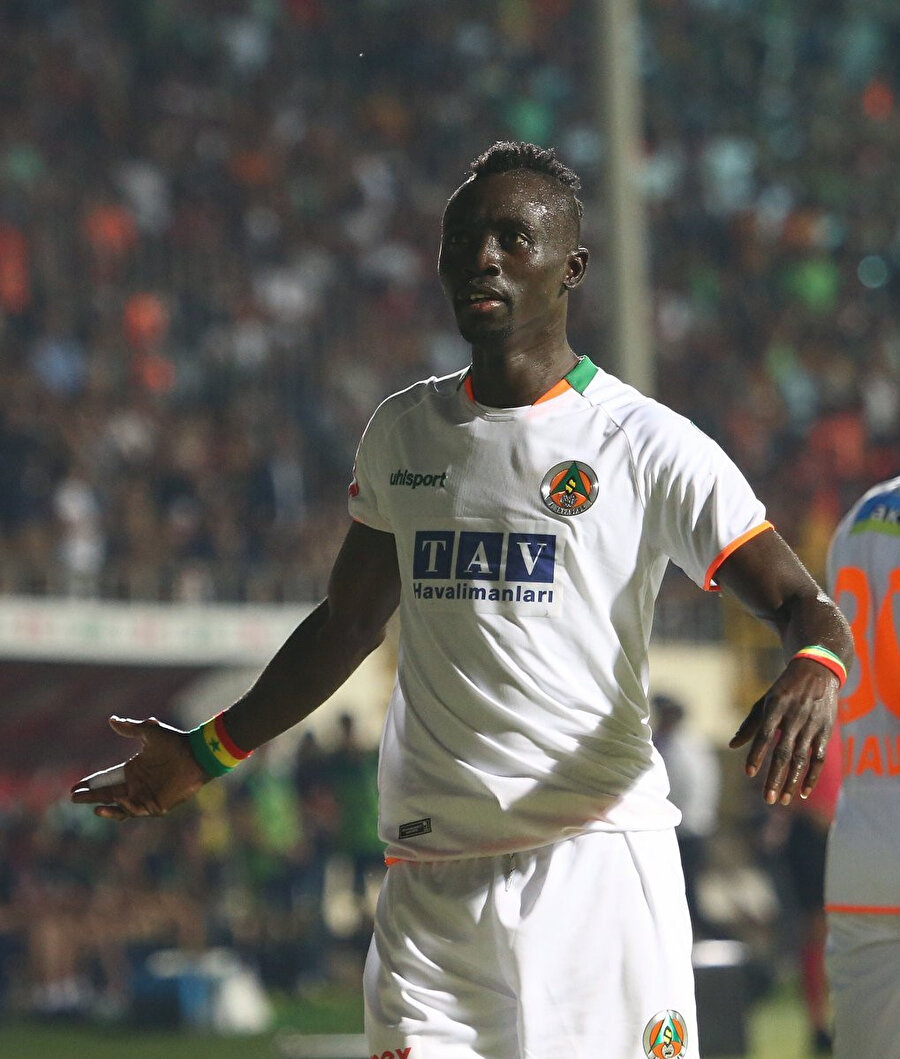 Papiss Cisse bu sezon 9 gol kaydetti.
