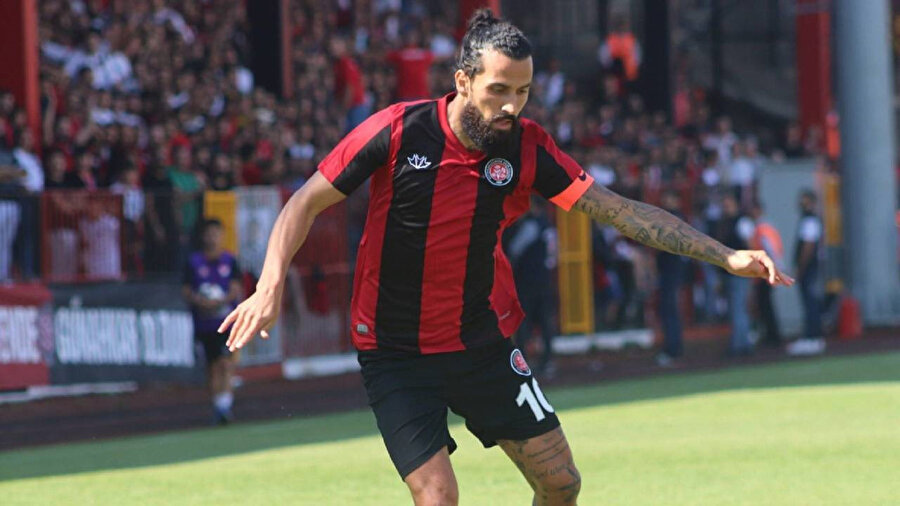 Fatih Karagümrük'te Erkan Zengin ile yollar ayrıldı