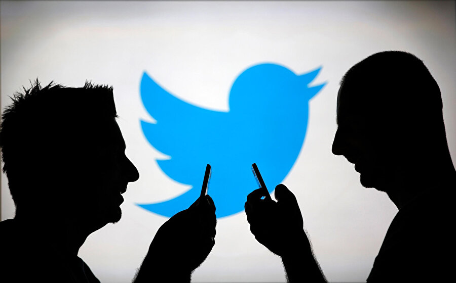 Casusluk yapmakla suçlanan iki eski Twitter çalışanından biri tutuklandı.