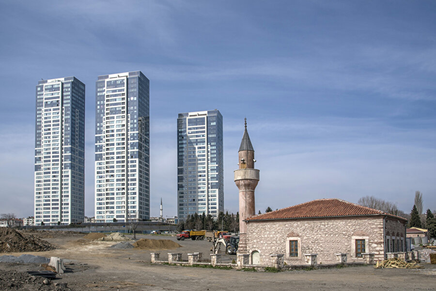 En Alttakileri Kim Düşünecek?