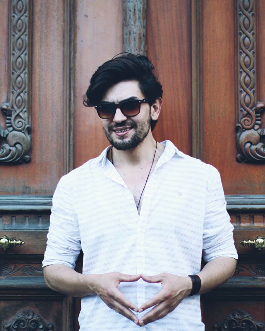 Enes Şahin.
