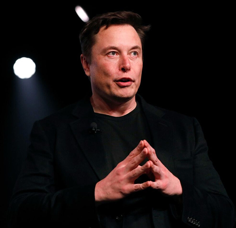 Elon Musk, 15 Mart 2019'da Hawthorne, California, ABD'deki Tesla Model Y çapraz elektrikli aracının açıklanması sırasında konuşma yapmıştı.