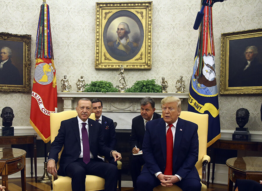 Erdoğan ve Trump tam 1 saat 15 dakikalık bir görüşme gerçekleştirdi. 