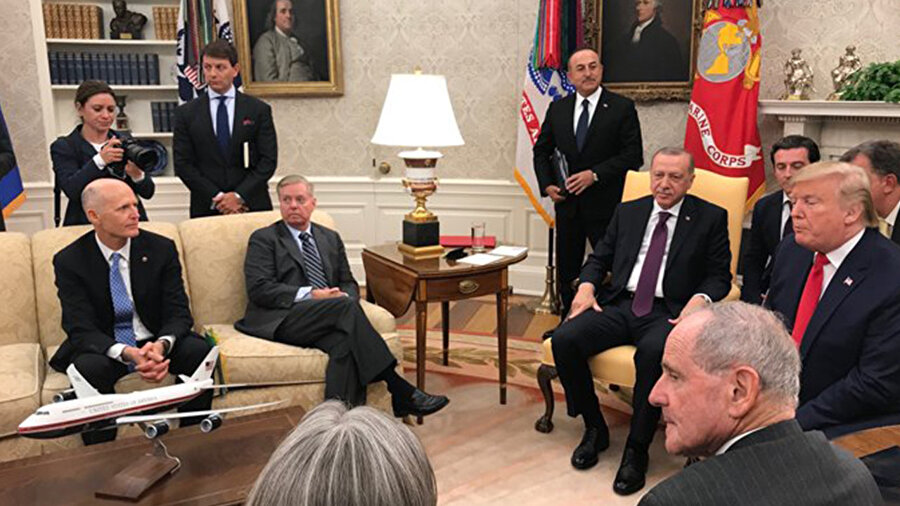 ABD'li Cumhuriyetçi Senatör Graham'ın Cumhurbaşkanı Erdoğan ve Başkan Trump ile görüşme yaptığı anlar 