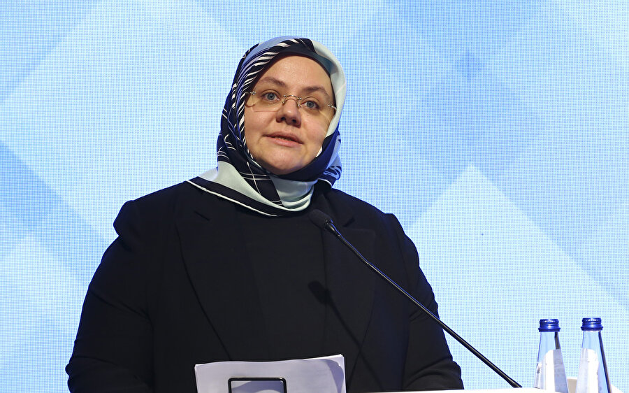 Aile, Çalışma ve Sosyal Hizmetler Bakanı Zehra Zümrüt Selçuk -Arşiv