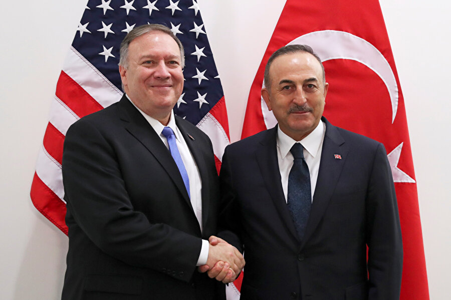 Dışişleri Bakanı Mevlüt Çavuşoğlu, Brüksel'de ABD'li mevkidaşı Pompeo ile görüştü