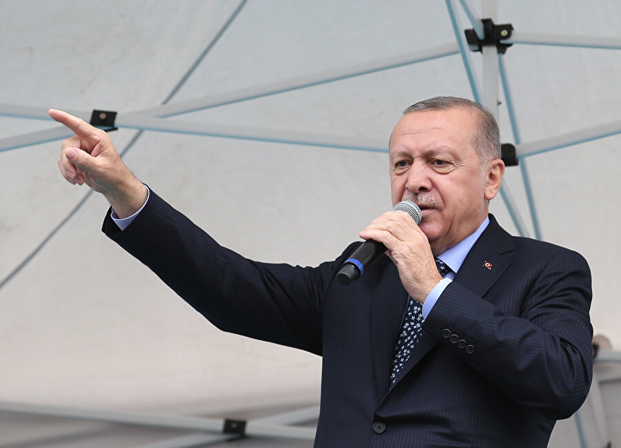 Cumhurbaşkanı Recep Tayyip Erdoğan İzmir'de açıklamalarda bulundu.