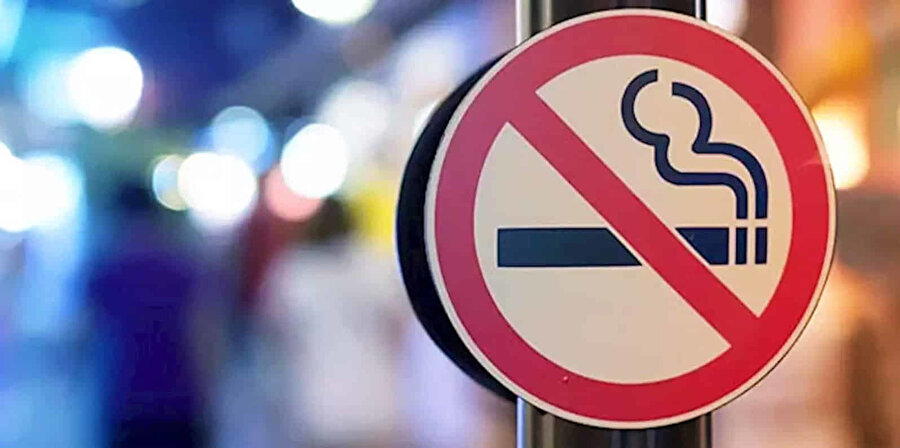 Sigara içme yasağının alanları genişlemeye devam ediyor. 