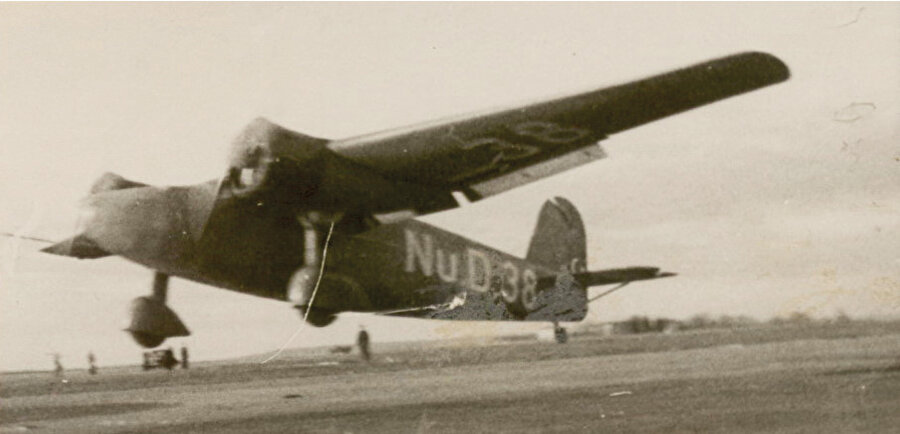 Nuri Demirağ 1936 yılında Nu.D-36 adındaki ilk tek motorlu uçağı üretmeyi başardı.