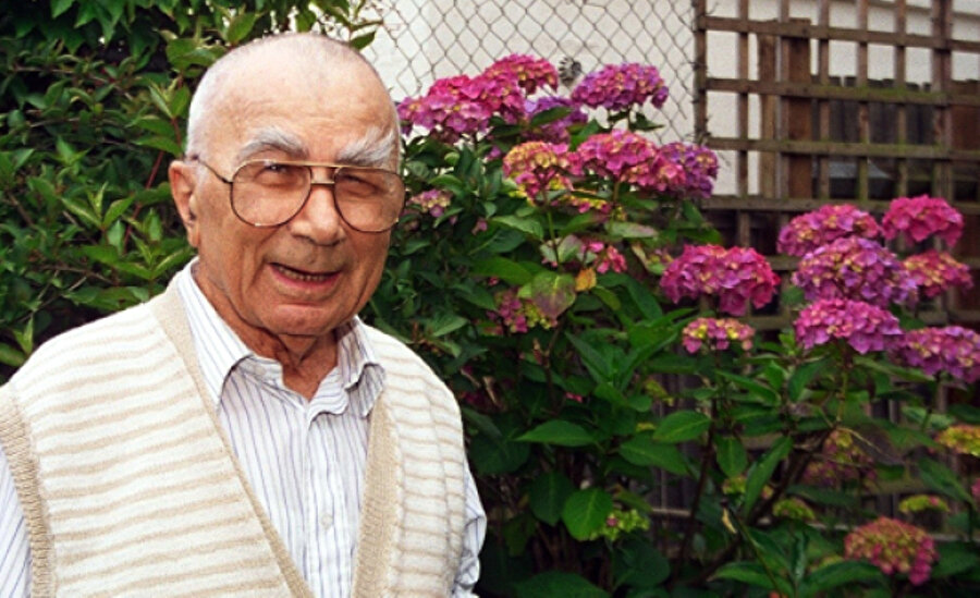 Cengiz Dağcı.