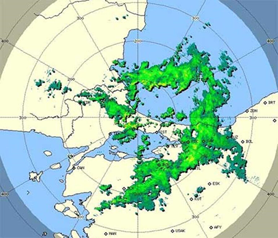 İstanbul'da saat 10.00 itibarıyla anlık yağış durumunun MGM radar sistemindeki görüntüsü