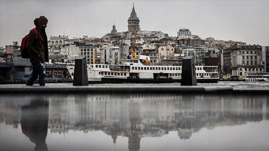 İstanbul'da sağanak yağış öğle saatlerinden itibaren etkisini gösterecek -AA
