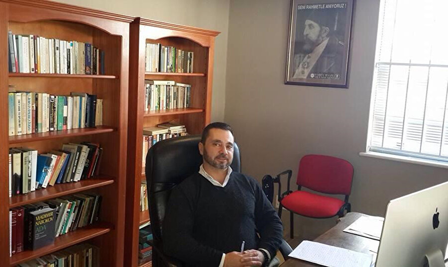Eğitim nötr bir süreç değildir