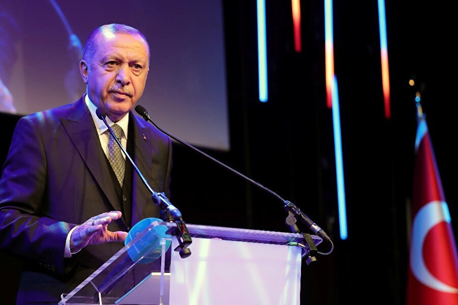 Cumhurbaşkanı Recep Tayyip Erdoğan'ın NATO Liderler Zirvesi için geldiği Londra’da Old Billingsgate binasındaki konuşmasından