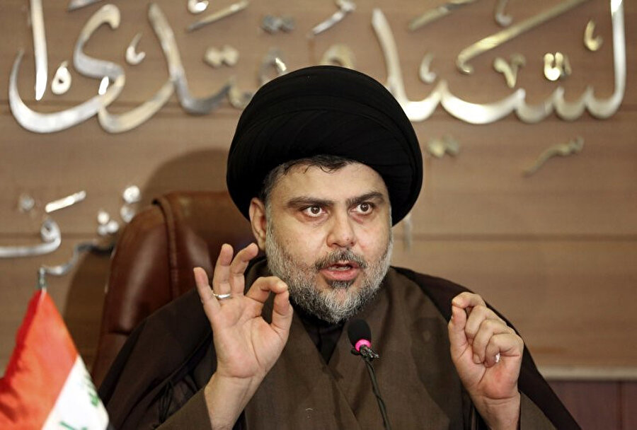 Şii lider Mukteda es-Sadr.