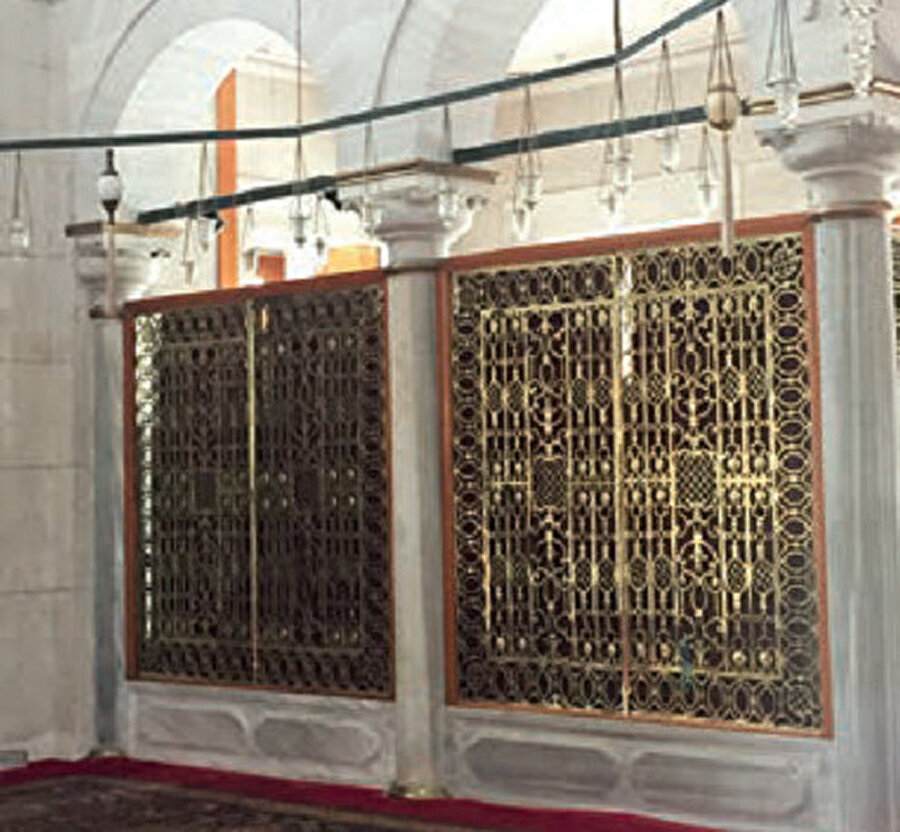 1970’li yıllardaki restorasyona kadar Tâc-ı Şerif’in Fatih Camii’nde saklandığı bölüm