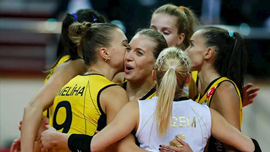 VakıfBank Kadın Voleybol Takımı'nın mutluluğu kameralara yansıdı.