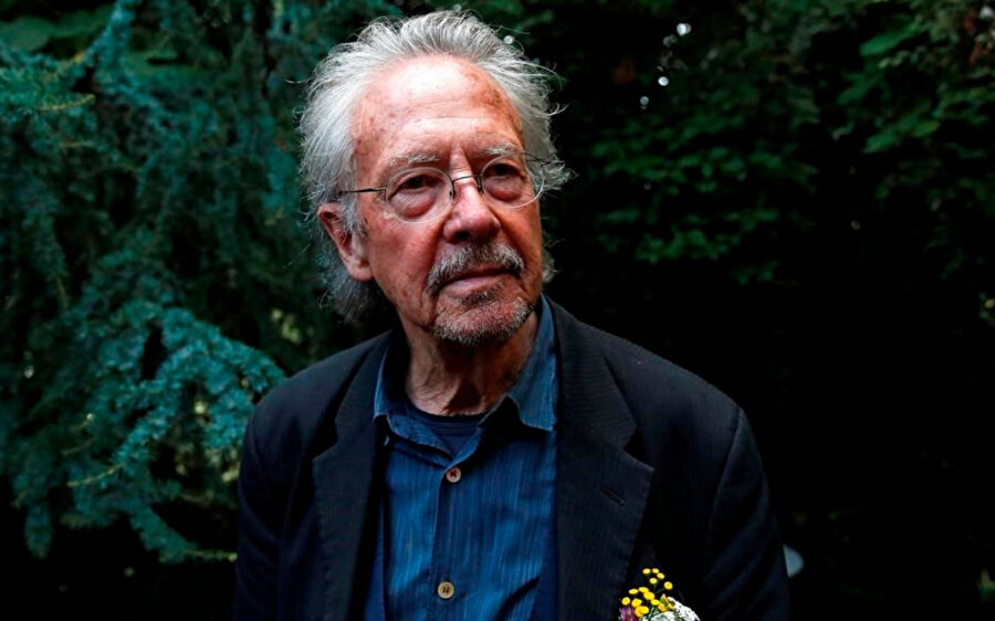 Nobel Edebiyat Ödülü alan yazar Peter Handke