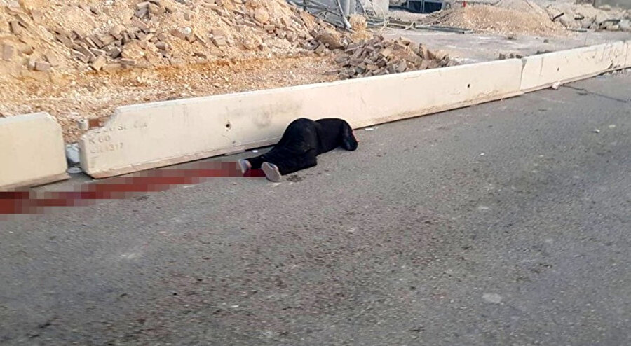 Batı Şeria’da işgalci güçlerin Filistinli bir kadını önce vurduğu sonrada yardım gelmesini engelleyip ölümünü seyrettiği kan donduran vahşet anları kameraya yansıdı.