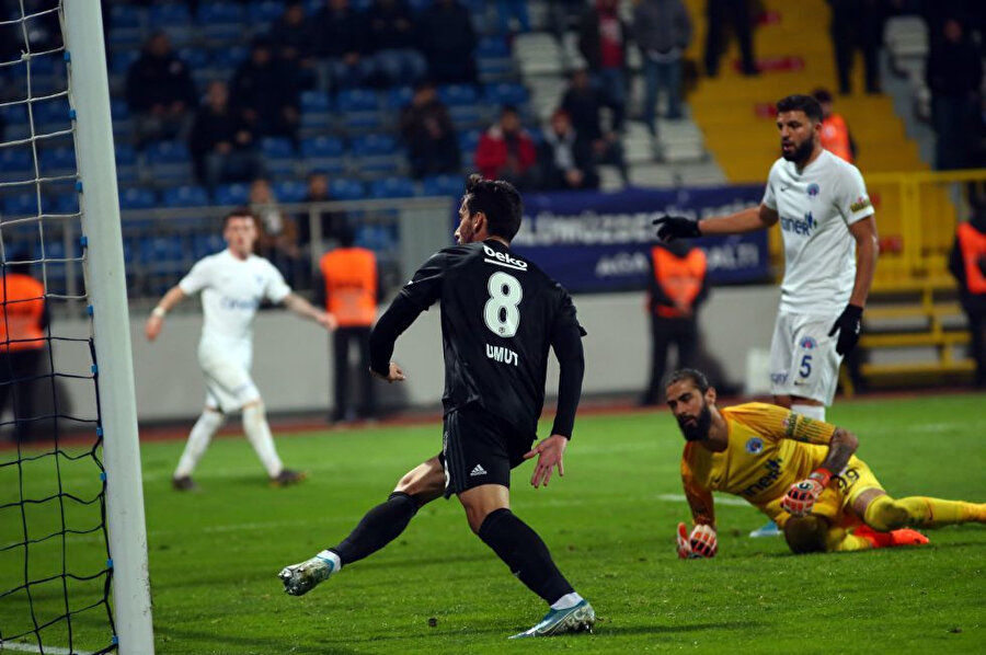 Umut Nayir bu sezon 4 gol kaydetti.