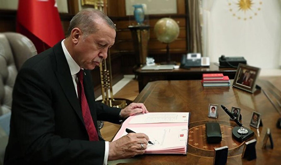 Cumhurbaşkanı Erdoğan'ın onayıyla Roman vatandaşlara ilişkin Cumhurbaşkanlığı genelgesi, Resmi Gazete'de yayımlandı. 