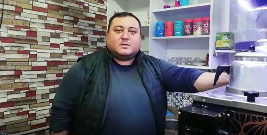 Depremlerde soğukkanlılığını koruyan çay ocağı çalışanı Mustafa Cavit Şener