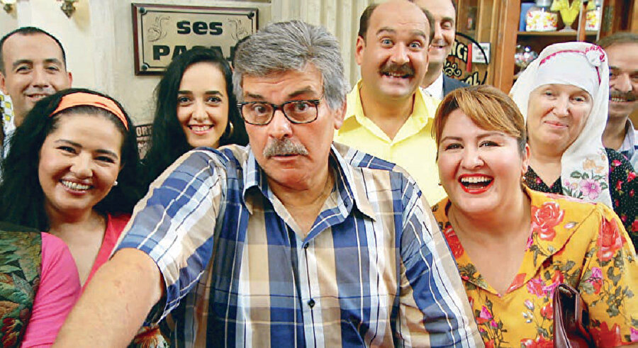 Seksenler dizisinin ilk bölümü 2012 yılında seyirciyle buluşmuş ve 6 sezonluk serüvenin ardından izleyiciye veda etmişti.