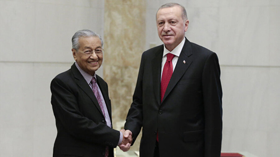 Cumhurbaşkanı Recep Tayyip Erdoğan, Malezya Başbakanı Mahathir Muhammed.