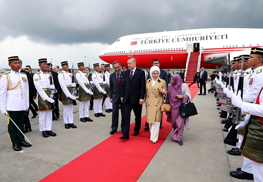 Cumhurbaşkanı Recep Tayyip Erdoğan ve eşi emine Erdoğan.