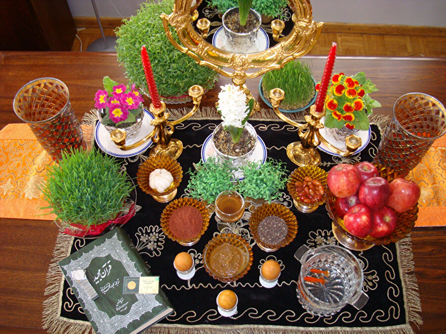 Nevruz pazarı ve Heft Sin sofrası