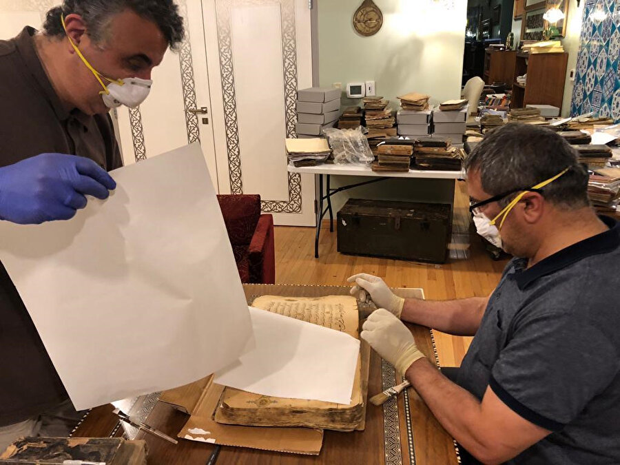 Bir hazin hikaye : Amerika' da yazma eserlerin koleksiyonun keşfi