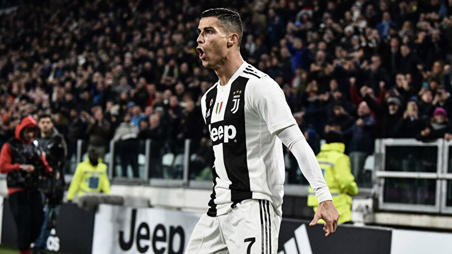 Ronaldo bu sezon 12 gol 1 asist kaydetti.