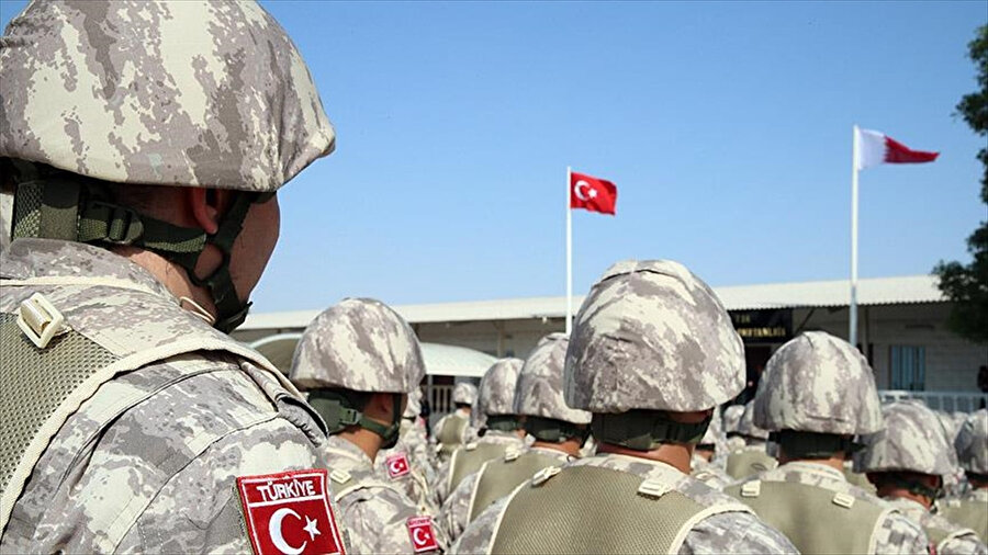 Türk askerleri- Arşiv
