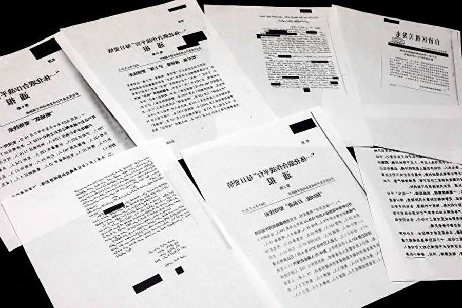 Çin yönetimine ait 403 sayfalık resmi belge.