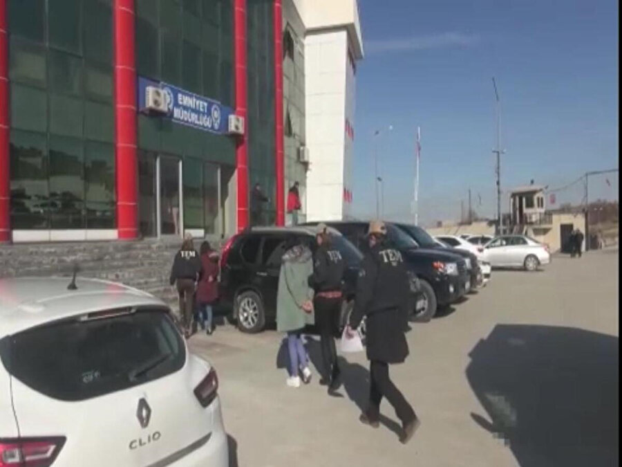 Kandil'de yakalanan 2 kadın terörist