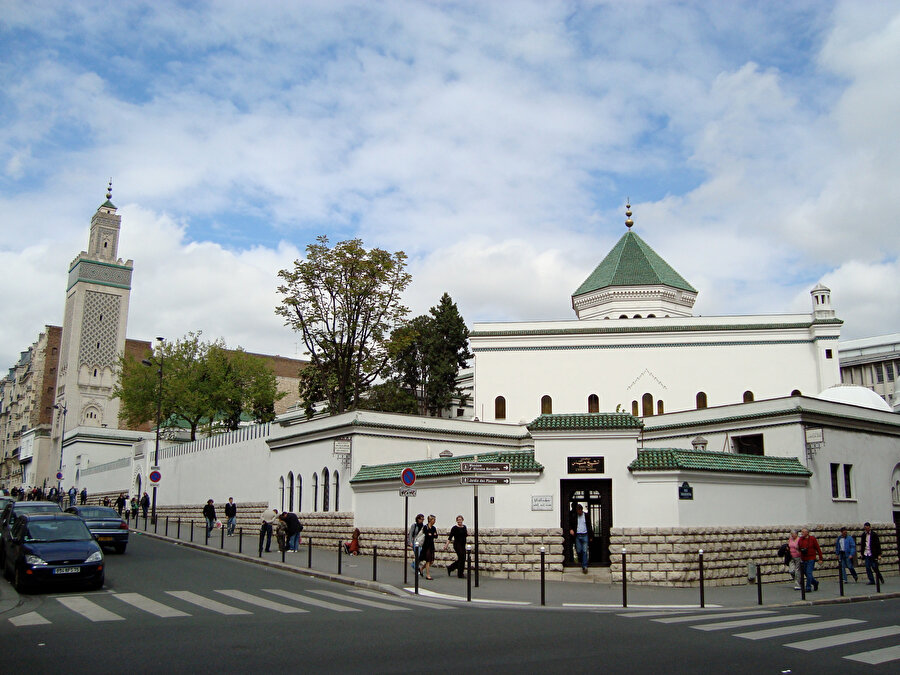 Paris Büyük Camii (Grande Mosque de Paris) 