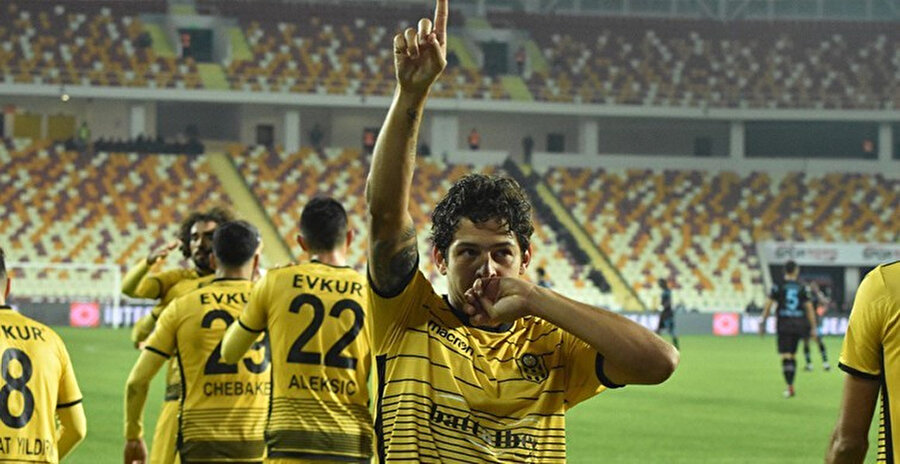 Guilherme bu sezon ligde 5 gol 6 asist üretti.