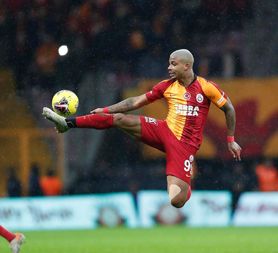 Lemina, Fransa basınına özel açıklamalarda bulundu.