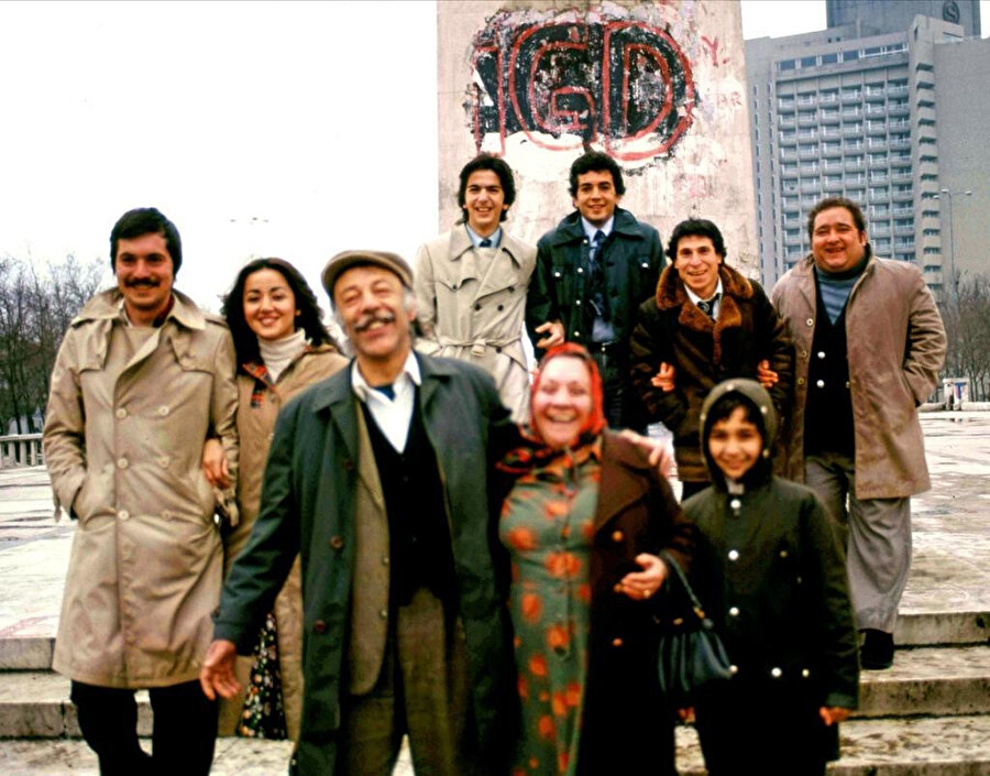 Hem içeride hem dışarıda yeni baba