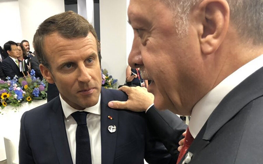 Cumhurbaşkanı Recep Tayyip Erdoğan ile Fransa Cumhurbaşkanı Macron'un Japonya'daki G-20 zirvesindeki konuşmasından