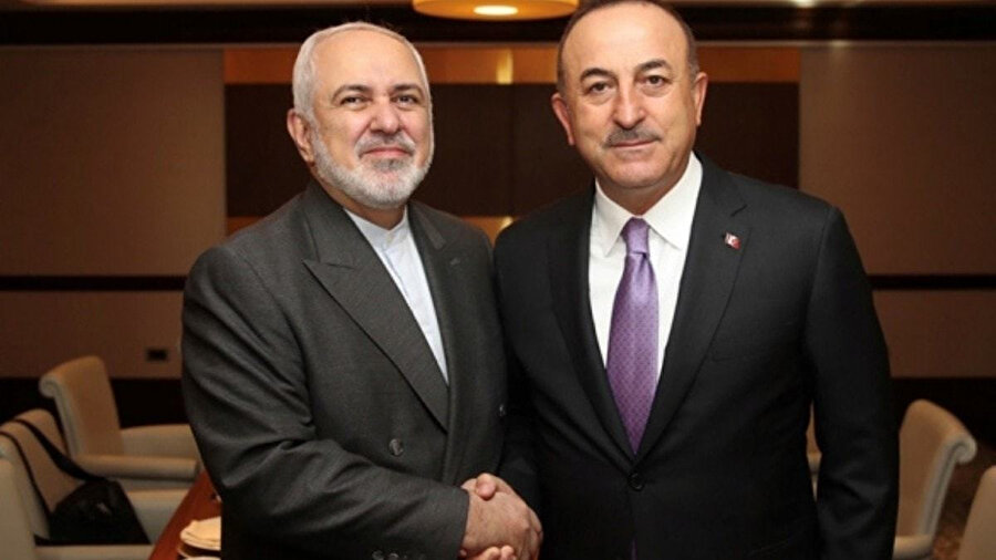 Dışişleri Bakanı Mevlüt Çavuşoğlu ve İran Dışişleri Bakanı Muhammed Cevad Zarif.